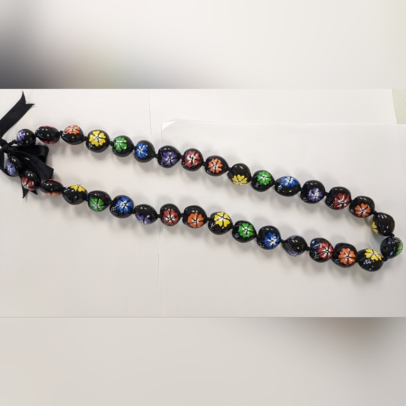 HAWAIIAN NUT BEAD RAINBOW COLORED TIE LONG NECKLACE - Picture 1 of 6